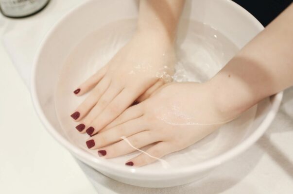Alternatives to paraffin for feet and hands