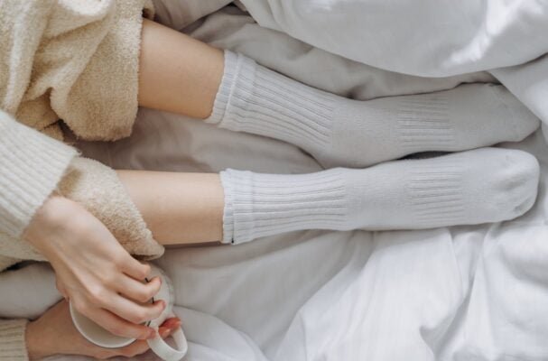 Kışın çorapların iz bırakması nasıl önlenir?
