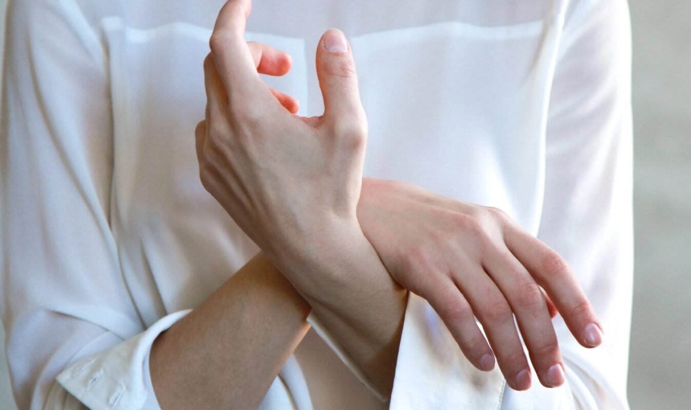 De beste kremene for å forhindre at utslett vises på hendene